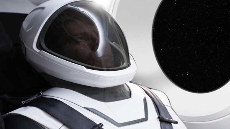 Elon Musk reveals SpaceX spacesuit with an emphasis on style